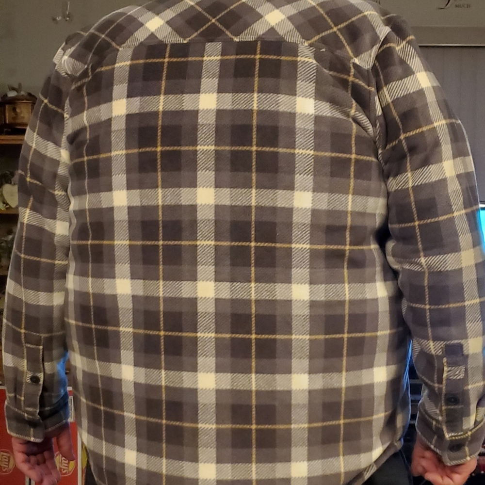 Mens lined snap shirt